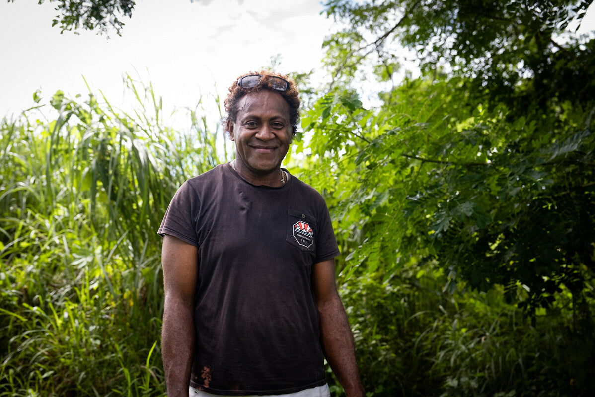 Nadi community, Fiji: Poasa, on the PRIDE farm that he oversees. PRIDE farms are part of a project that helps address the food insecurity issues that many queer people in Fiji often face. Photo: Aimee Han/Oxfam.