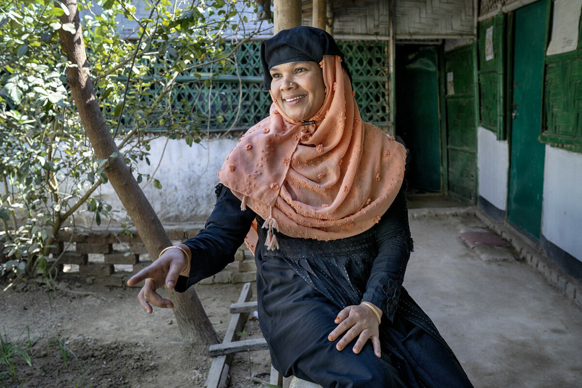 Cox's Bazaar, Bangladesh: Sofika sits near the vegetable garden at the RWWS women's center. Photo: Fabeha Monir/Oxfam